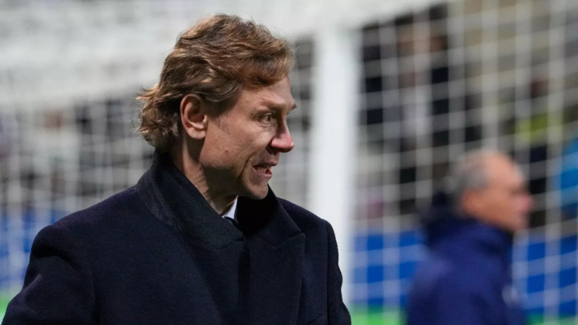 Карпин: неправильно уговаривать игрока приезжать в сборную России