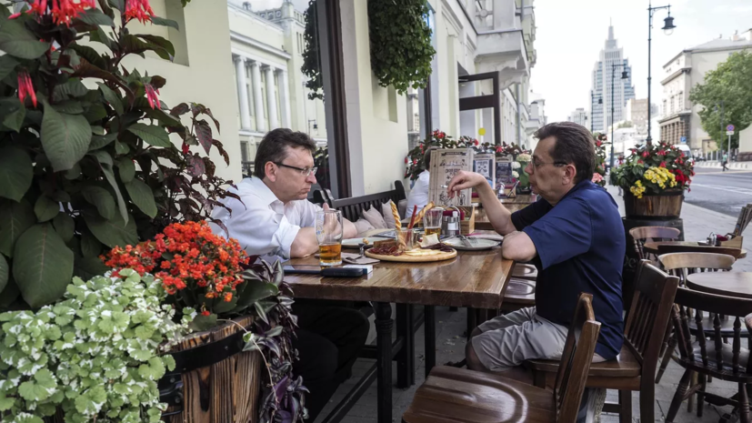 В Подмосковье подвели итоги работы летних кафе