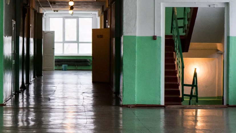 Директор петербургского лицея рассказала о состоянии детей, по которым стреляла женщина