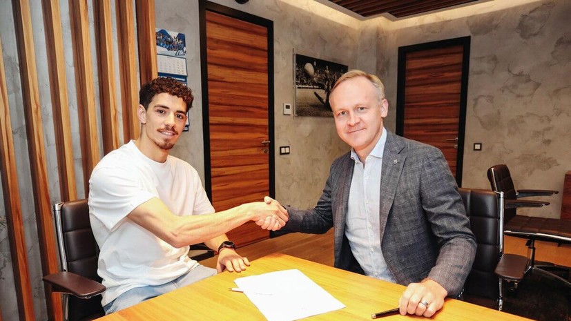 Агент Маричала заверил, что футболист «Динамо» не покинет Россию