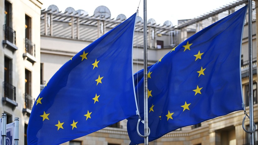 FT: ЕС может ввести санкции против российской нефти и сферы информационных технологий