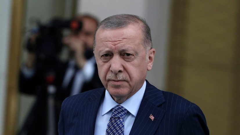 Эрдоган сообщил, что освобождённого из плена на Украине Медведчука отправили в Россию