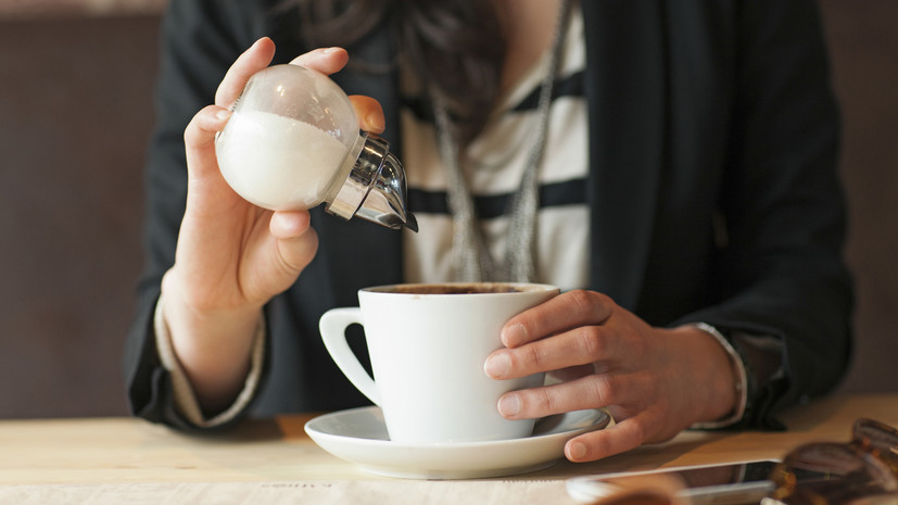 Диетолог Тихомирова рассказала, что резкий отказ от сахара неопасен для здоровья