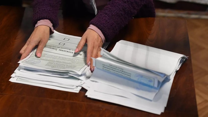 В ЛНР за вхождение в состав России выступили 98,42% проголосовавших на референдуме