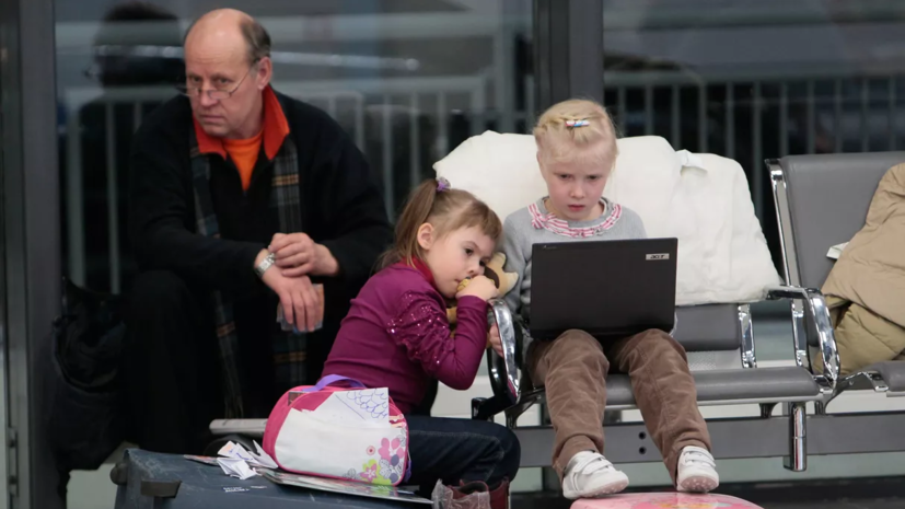 Психолог Токарчук напомнила, что излишний родительский контроль мешает развитию ребёнка