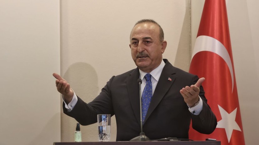 Чавушоглу заявил, что Турция увеличит военное присутствие на Кипре