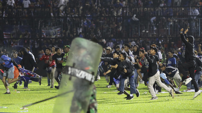Инфантино об инциденте в Индонезии: это тёмный день для всего футбола
