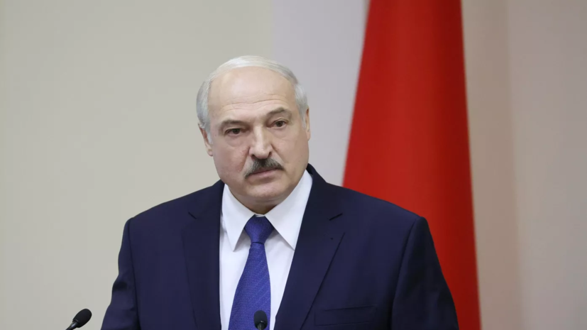 Лукашенко поручил «мобилизовать всех» на уборку картофеля и свёклы