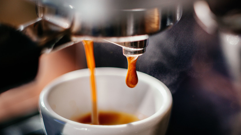 Терапевт Водовозов рассказал, что кофе усиливает действие противовоспалительных препаратов