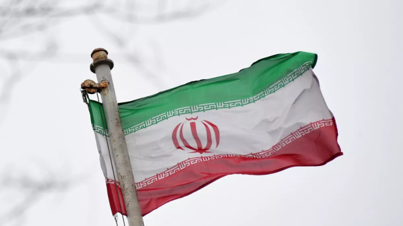 Россиянам посоветовали не посещать места массового скопления граждан в Иране