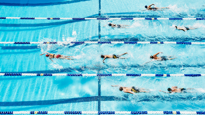 Пловец-марафонец: на соревнованиях мы нормально общаемся с ребятами с Украины и из США