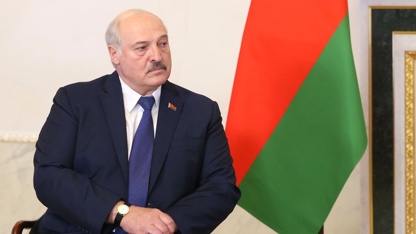 Лукашенко распорядился с 6 октября ввести запрет на повышение цен в Белоруссии