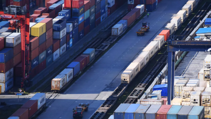 Внешний оборот торговли Москвы со странами Прикаспия вырос почти на 30% в 2021 году