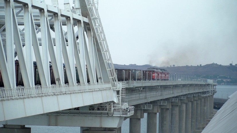 Глава парламента Крыма пообещал оперативно восстановить повреждения Крымского моста