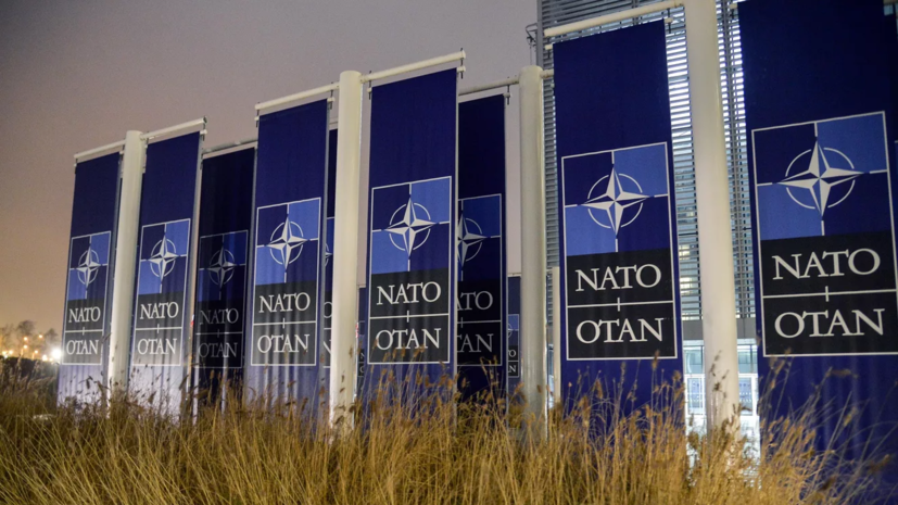 Офицер разведки США: зимой у НАТО возникнут проблемы с поставками оружия Украине