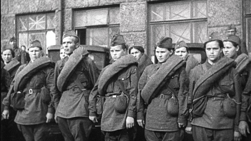 «Горели желанием попасть в армию»: историк Музея Победы — о том, как создавалось и воевало Московское ополчение