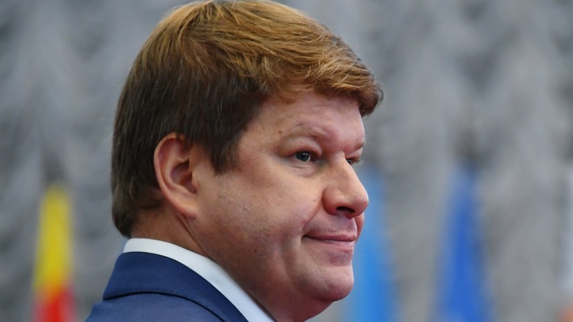 Губерниев считает, что Минспорта и глава ОКР должны вмешаться в ситуацию с давлением на выборах президента СБР