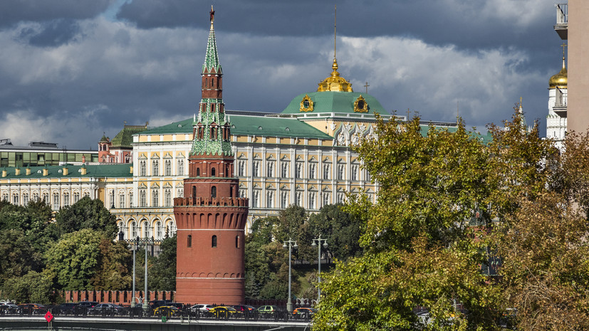 В Кремле негативно восприняли решение СБУ объявить в розыск ряд российских официальных лиц