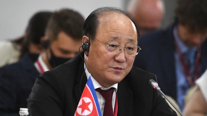 Посол КНДР рассказал, что Москва и Пхеньян укрепляют дружбу в политической сфере