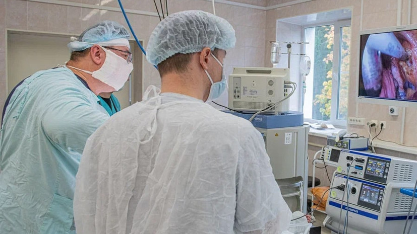 Подмосковные больницы получили 54 новых лабораторных аппарата с начала года