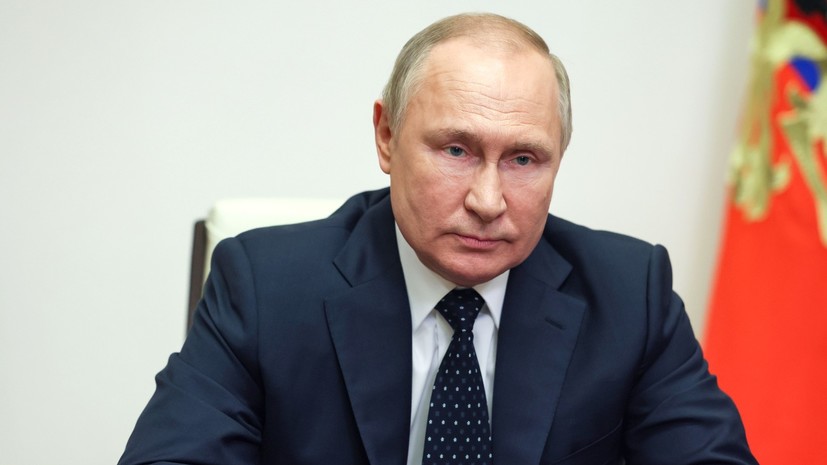 Путин поручил главам МЧС и Минздрава вылететь в Ейск на место крушения самолёта Су-34