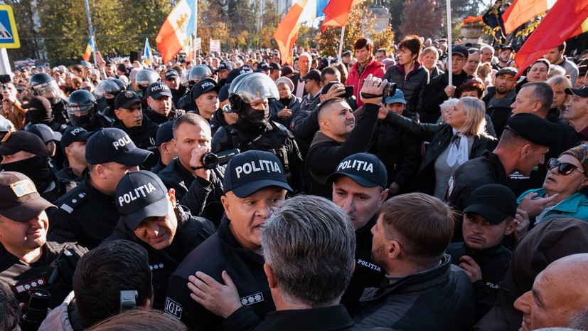 В Молдавии правозащитники осудили действия полиции в отношении протестующих