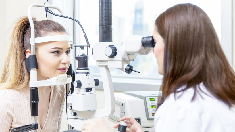 Офтальмолог Шилова посоветовала проверять зрение не реже одного раза в год