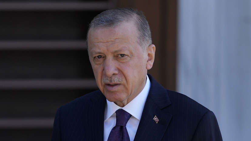Эрдоган заявил Зеленскому о важности дипломатического урегулирования конфликта на Украине