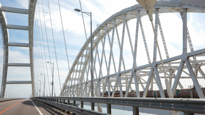 Хуснуллин заявил о необходимости ускорить ремонт железнодорожной части Крымского моста