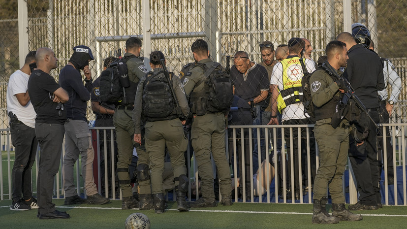 В Иерусалиме полицейский застрелил подозреваемого в нападении на прохожего