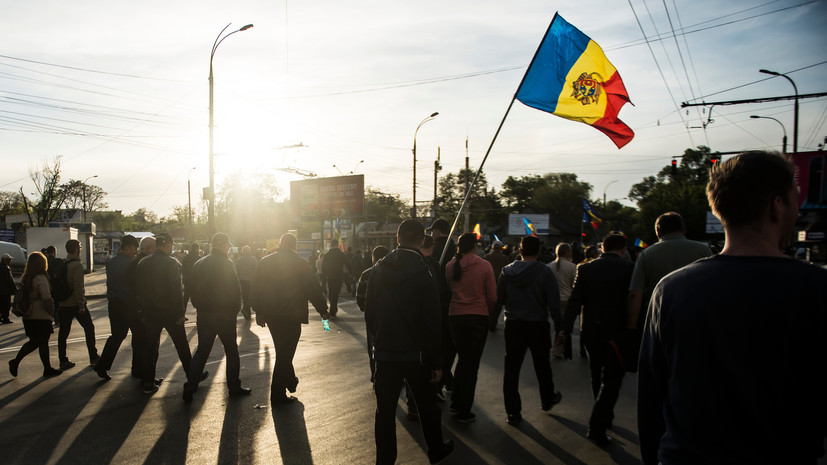 В Кишинёве прошёл протест на фоне заседания Совбеза Молдавии