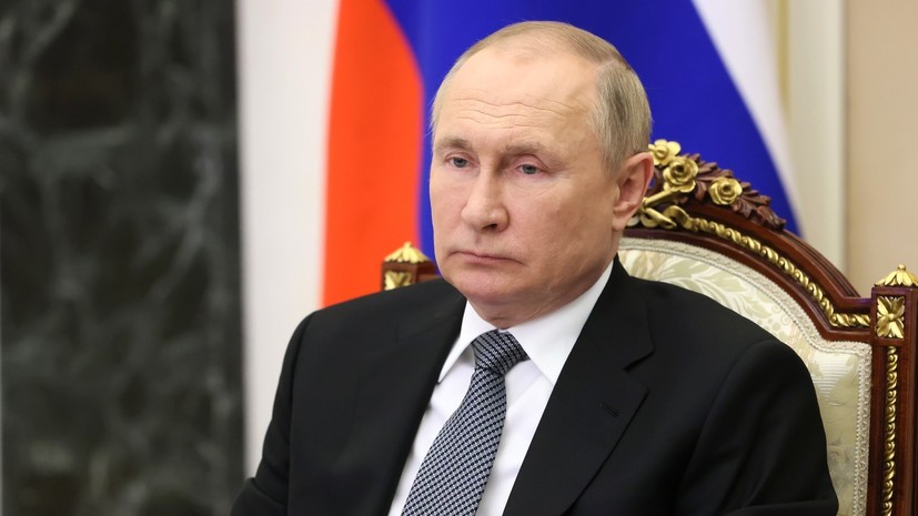 Путин заявил об отсутствии политического и военного смыслов в ядерном ударе по Украине
