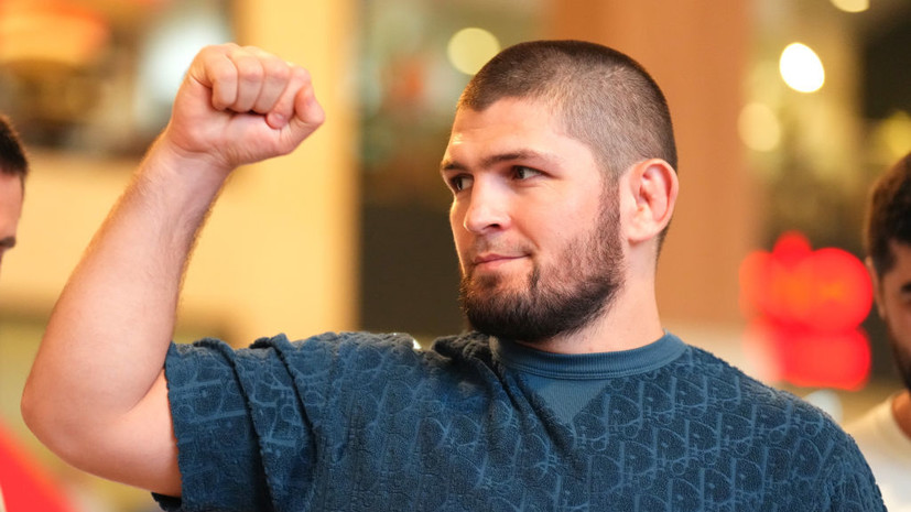 Нурмагомедов опубликовал фото любимого футболиста