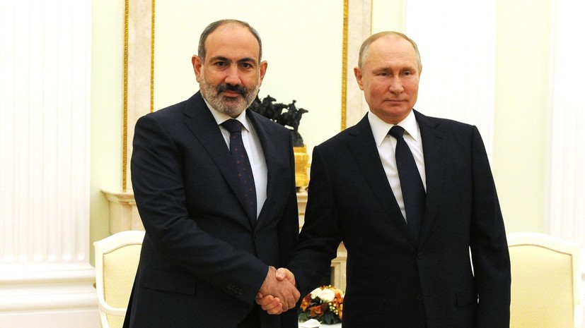 Путин и Пашинян начали переговоры в Сочи