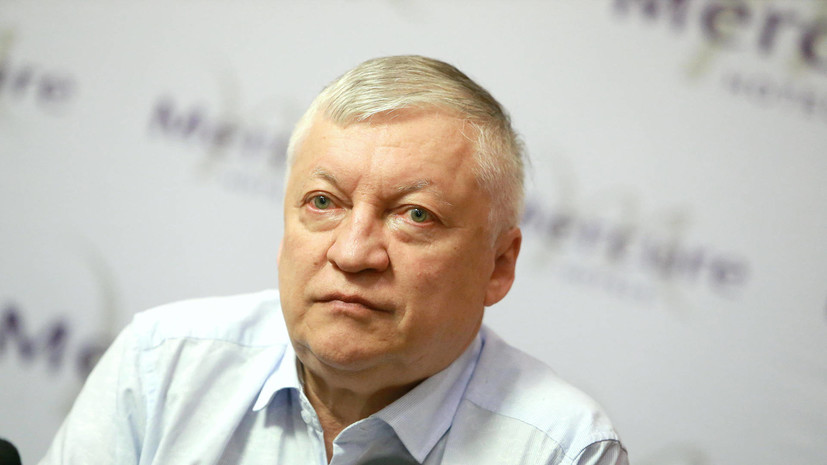 Помощник Карпова опроверг информацию о нападении на шахматиста