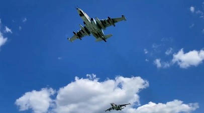 Российские штурмовики Су-25 нанесли удар по боевикам на учениях ОДКБ в Таджикистане