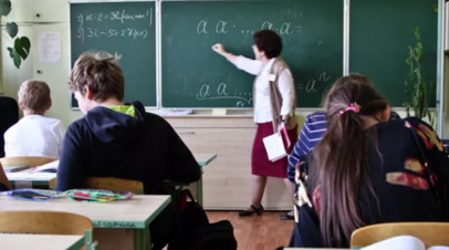 Кравцов порекомендовал учителям Херсонской области переехать в другие регионы