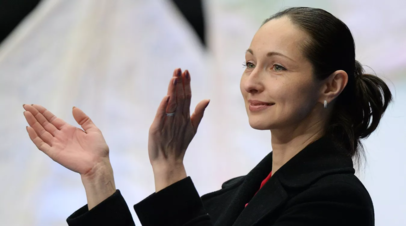 Крылова рассказала о проблемах со льдом во время работы с Кагановской и Ангелополом
