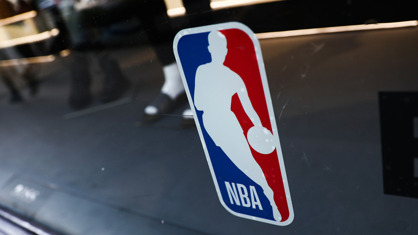 НБА рассчитывает выручить минимум $1 млрд за показ матчей в интернете