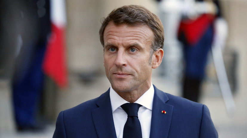 Макрон пообещал Зеленскому помочь в укреплении противовоздушной обороны Украины