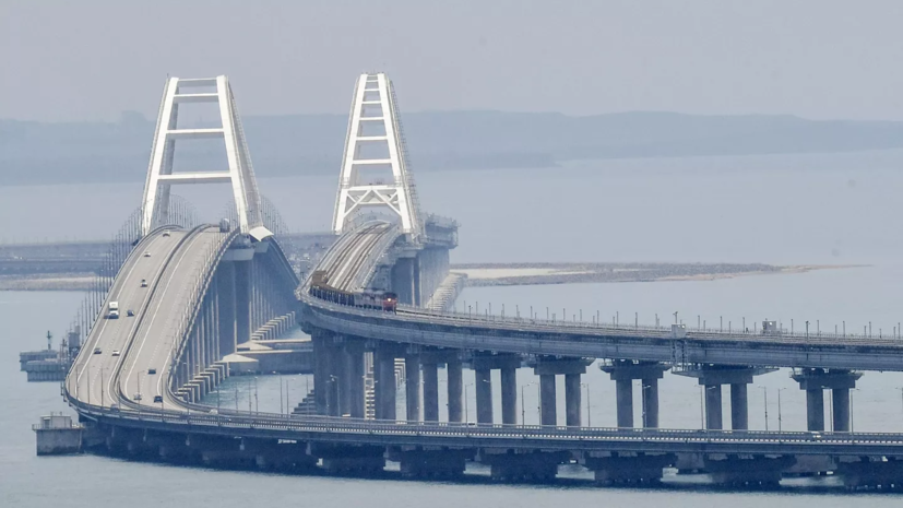 Хуснуллин: восстановление разрушенной части Крымского моста будет закончено в декабре