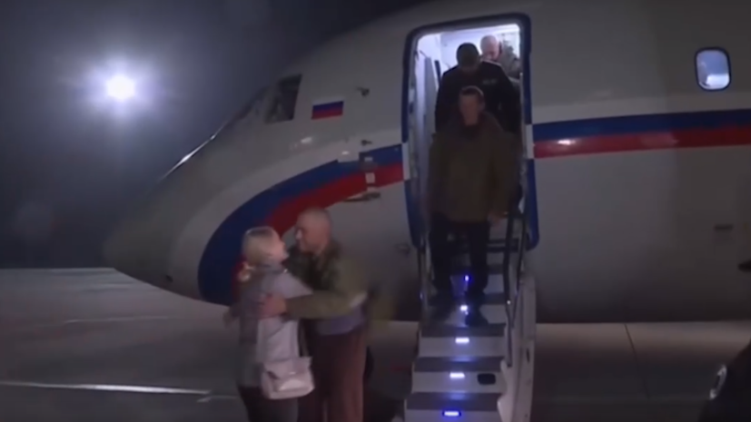 «Били постоянно»: освобождённые российские военные рассказали об условиях содержания в украинском плену