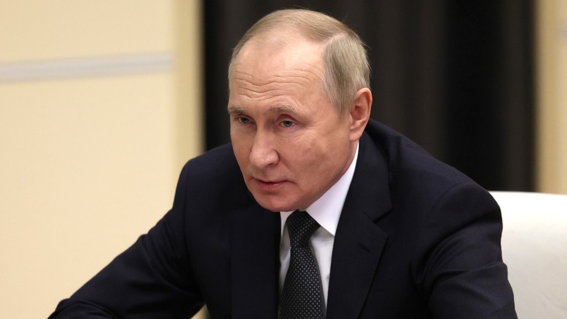 Путин: бандеровское руководство Украины думает только о деньгах в западных банках