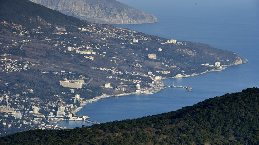 В Крыму отдохнули почти 10 тысяч детей из Донбасса