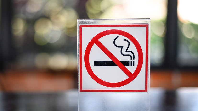 Юрист Бандо перечислил возможные меры воздействия на курящих соседей