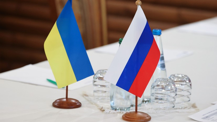 «Переговоры прерваны не по нашей вине»: в России отреагировали на выдвигаемые Киевом условия диалога с Москвой