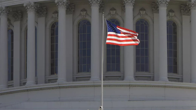 Минфин США разрешил переводы для функционирования дипломатических миссий России