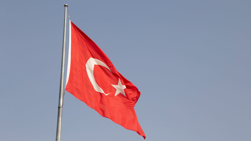 В МИД Греции недовольны тем, что Турция продолжает зарабатывать деньги с помощью России