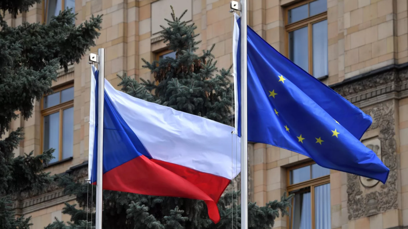 Представительство Чехии заявило о запуске тренировочной миссии для военных Украины в ЕС