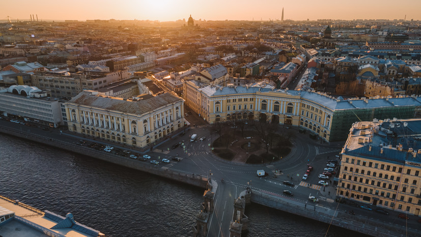 В Петербурге выпало 15% месячной нормы осадков за ночь